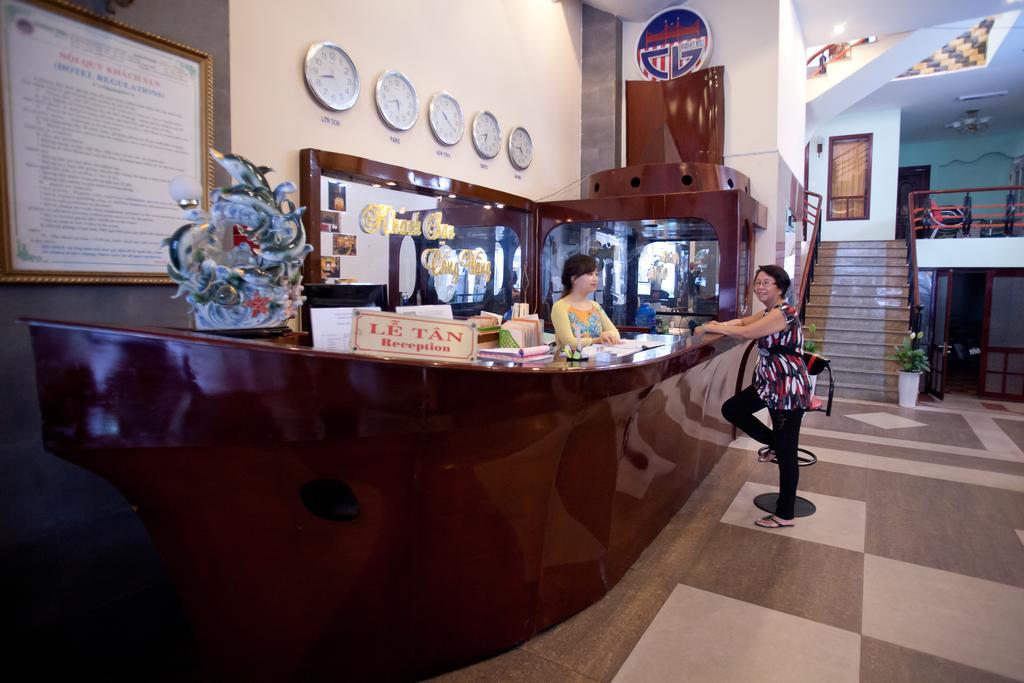 Golden Gate 1 Hotel Дананг Экстерьер фото