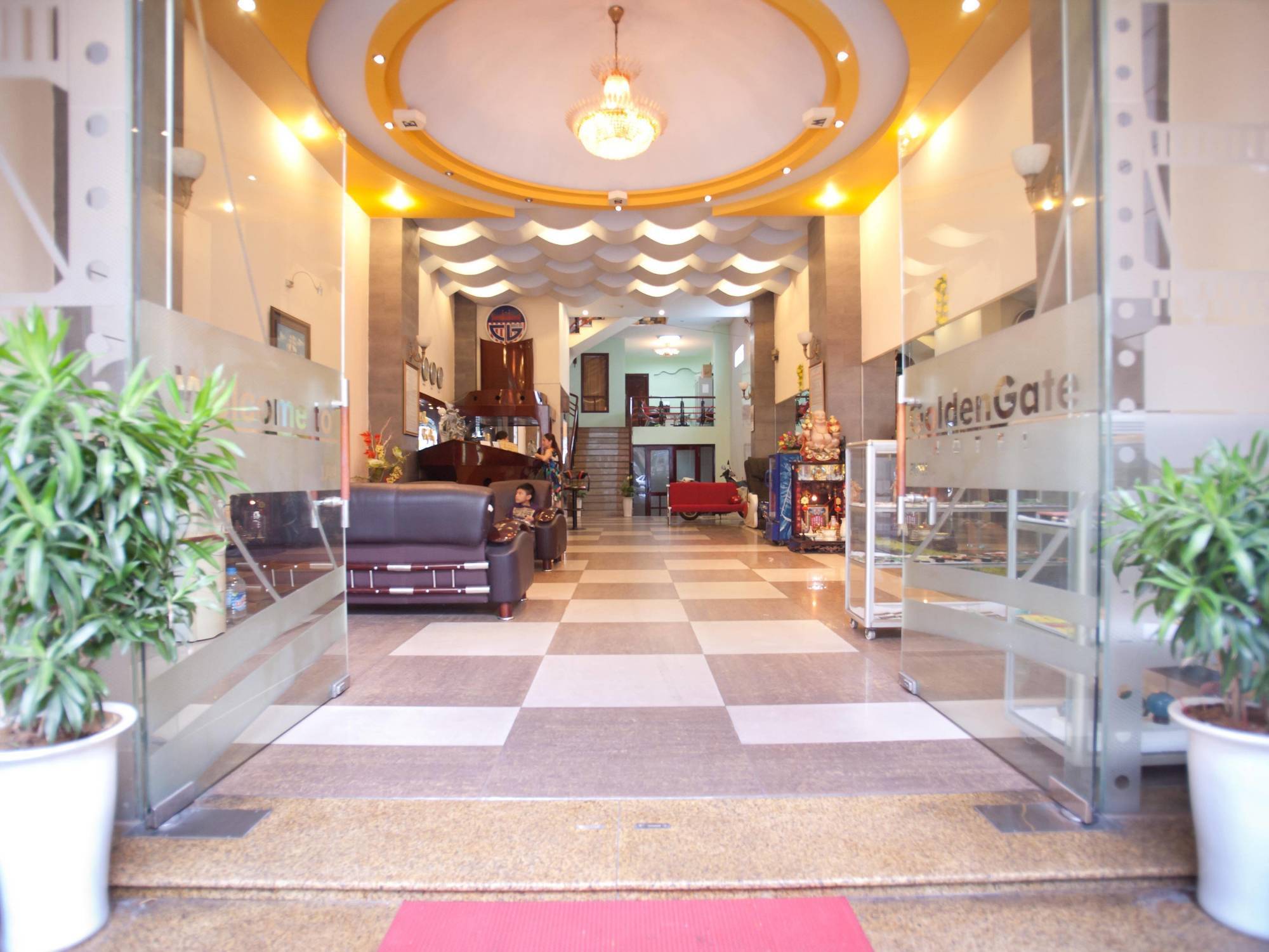 Golden Gate 1 Hotel Дананг Экстерьер фото